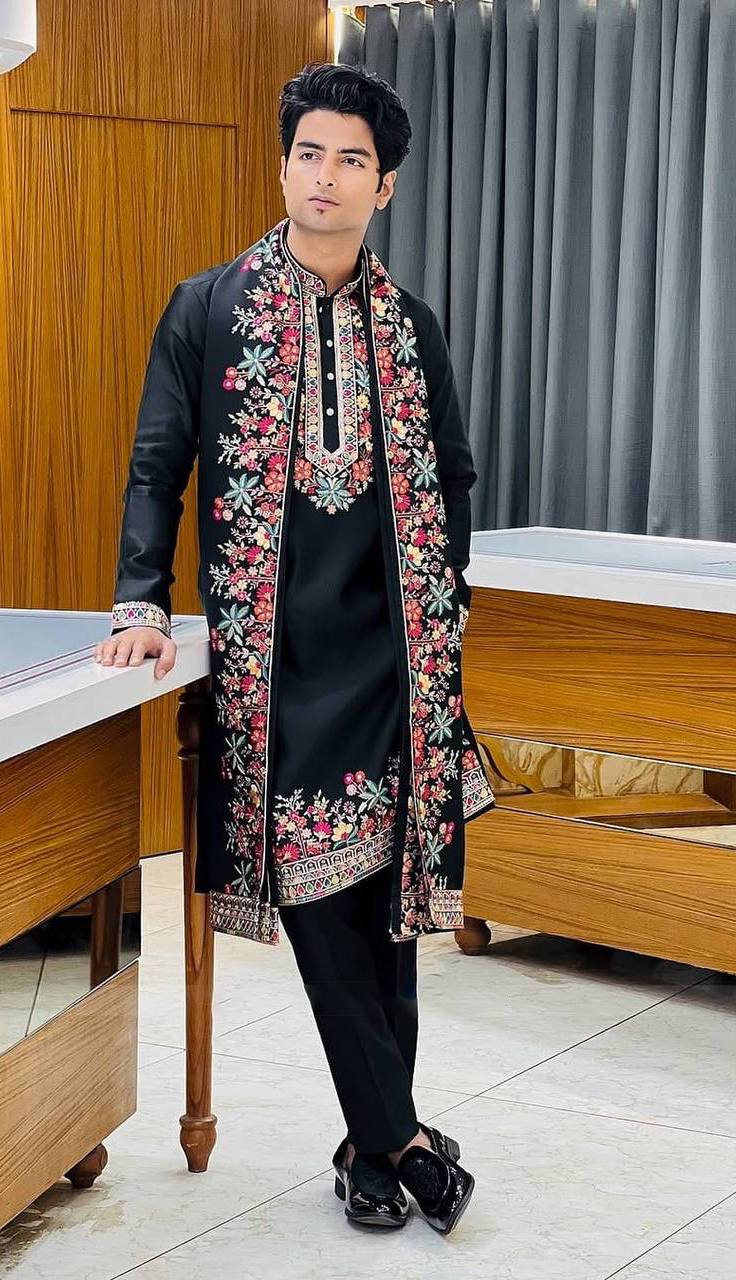 Regal black silk kurta set with dupatta for men front view