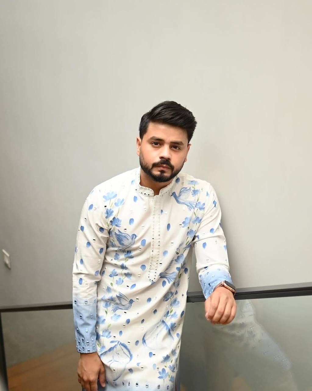 Stylish blue ombre kurta pajama set for festive wear
