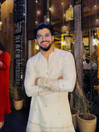 Wedding white kurta pajama set for men