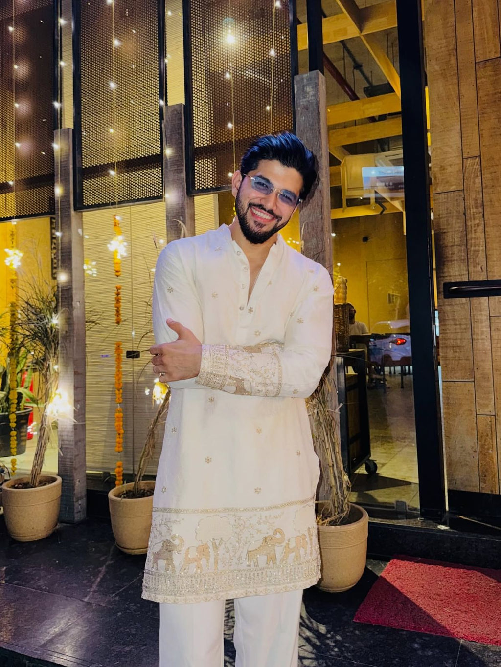WHITE ELEPHANT AND BUTTI EMBROIDERY WORK KURTA PAJAMA SET