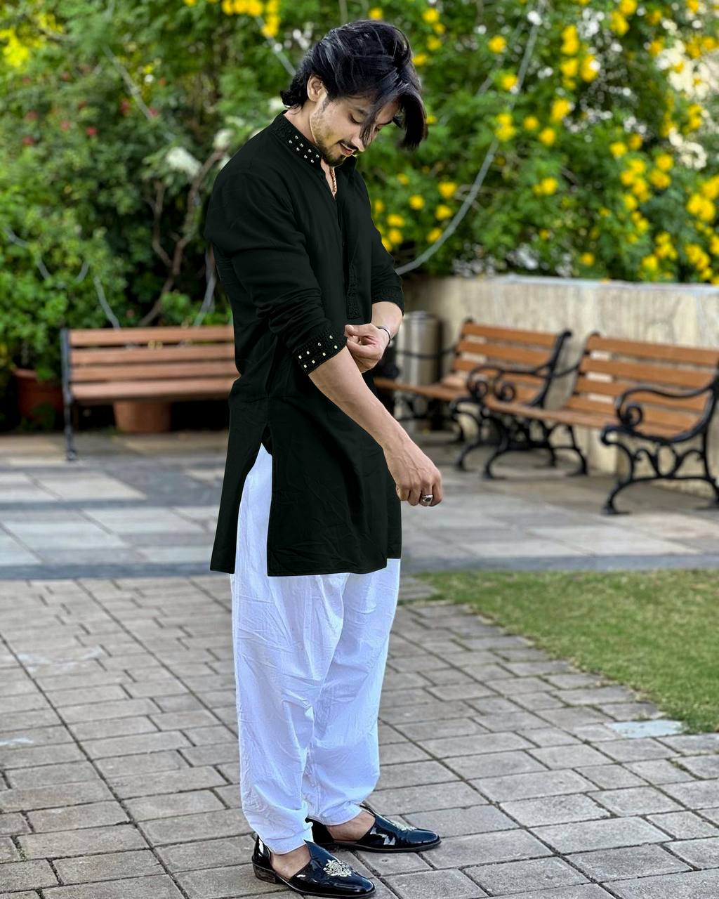 BLACK MIRROR EMBROIDERY KURTA AND PAJAMA