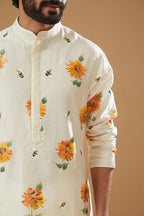 IVORY CHANDERI HANDLOOM PRINTED KURTA PAJAMA SET FOR MEN'S
