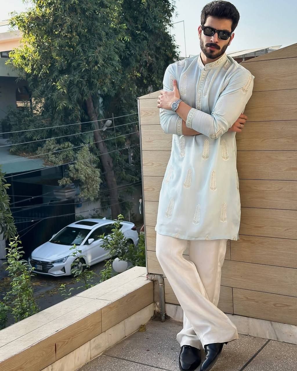 STYLISH SKY BLUE  EMBROIDERY WORK DESIGNER KURTA FOR MEN'S