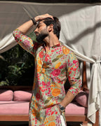 MULTI FLOWER PRINTED KURTA PAJAMA SET FOR MEN'S